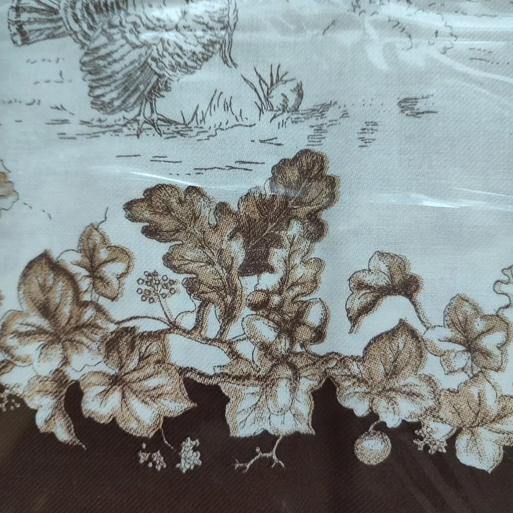 Williams Sonoma Plymouth Turkey Tablecloth White Brown Beige Fall 70 x 108